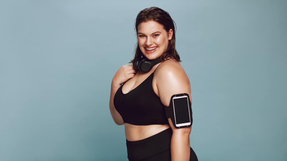 Portrait,Of,Overweight,Young,Woman,In,Sportswear.,Female,Posing,In